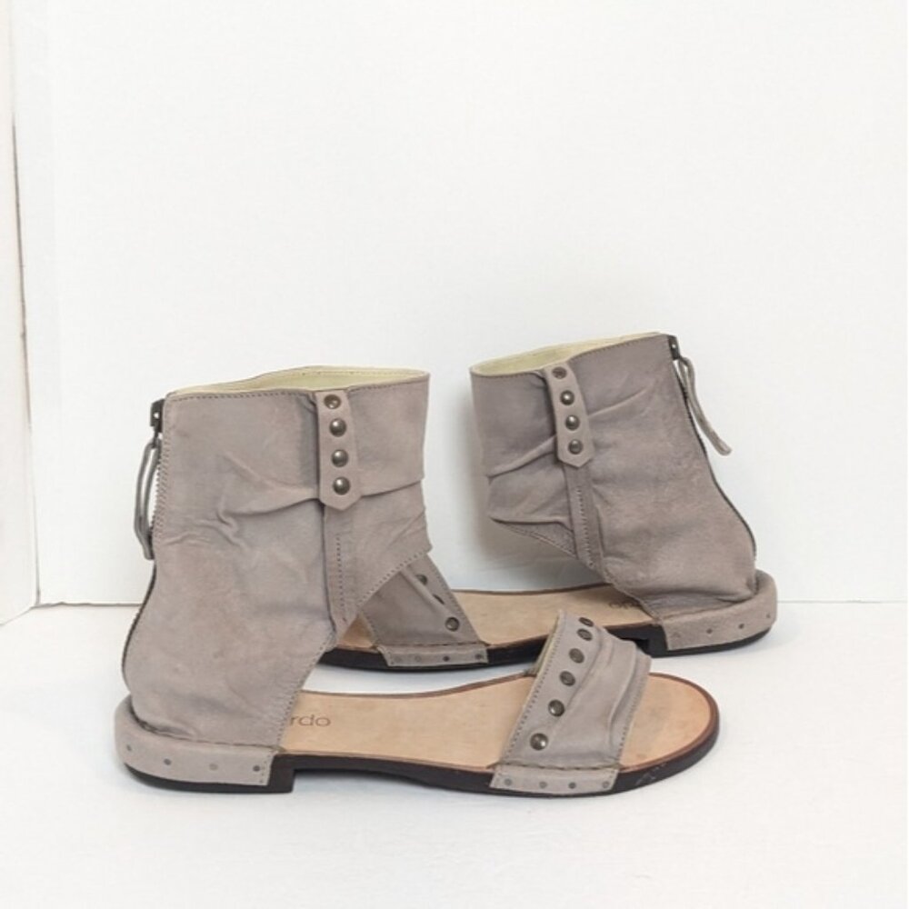 Bernardo leather gladiator sandals